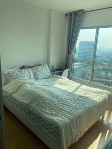 For RentCondoKhlongtoei, Kluaynamthai : Condo for rent, Aspire Rama 4, near BTS Ekkamai.