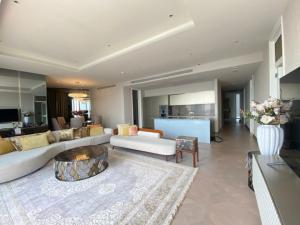 For RentCondoWongwianyai, Charoennakor : Rental / Selling: The Residence At Mandarin Oriental Bangkok