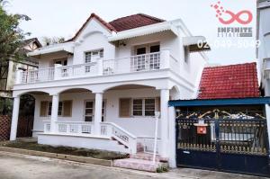 For SaleHouseMin Buri, Romklao : 2-story detached house for sale, Forest Park Village, Ramkhamhaeng Road, near the Orange Line, Suwinthawong Station.