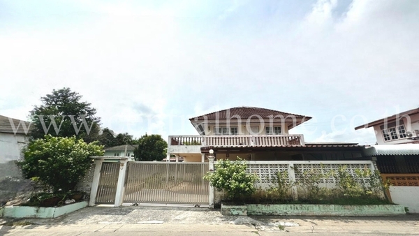 For SaleHouseNonthaburi, Bang Yai, Bangbuathong : Corner detached house Narongsukniwet Nonthaburi Bypass Road