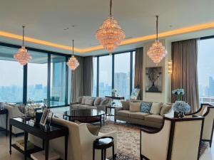 For RentCondoWitthayu, Chidlom, Langsuan, Ploenchit : The residence at Sindhorn Kempinski Luxury penthouse in Bangkok