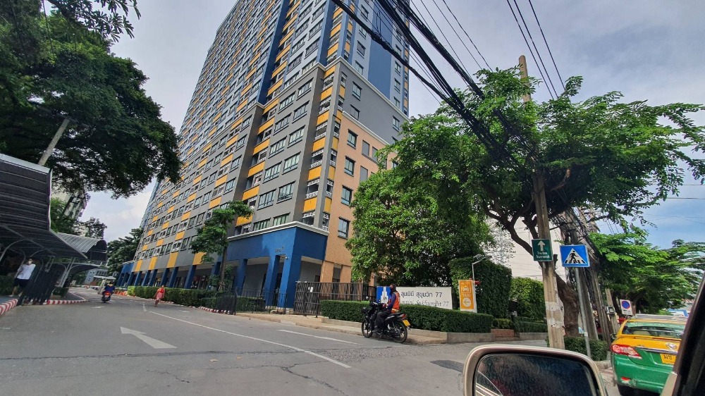 For SaleCondoOnnut, Udomsuk : Condo for sale LPN Vill Sukhumvit 77-1, high building, large room 35 sq m., room in good condition, 1 room leaked, price less than 2 million, selling for only 1.79 million, near BTS On Nut.