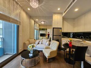 For RentCondoRama9, Petchburi, RCA : Condo for rent Q Asoke, fully furnished, beautifully decorated room, ready to move in.