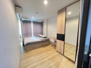 For SaleCondoOnnut, Udomsuk : Condo for sale: The Excel Hideaway Sukhumvit 71, 7th floor, pool view, with Buit-in furniture (SM588)