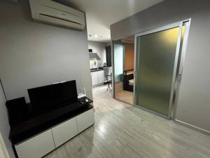 For SaleCondoChaengwatana, Muangthong : Gifs0116 for sale Aspire Ngamwongwan Aspire NGAMWONGWAN 1 bedroom 1.8 million baht