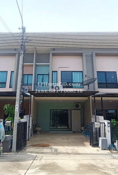 For SaleTownhouseRathburana, Suksawat : Townhouse for sale, Casa City Prachautid 90 in Khlong Bang Pla Kot. Phra Samut Chedi, Samut Prakan, new house, ready to move in, good location, has parking, next to the road, convenient travel, townhome.