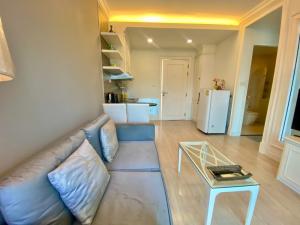 For SaleCondoChiang Mai : Condo for sale  The Spring Condo next to central festival