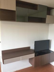 For SaleCondoSamut Prakan,Samrong : K-5687 Urgent sale! Condo LPN Mix Theparak, beautiful room, fully furnished. Next to Theparak Road, near the expressway, near the BTS.