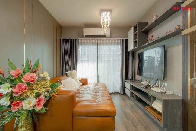 For SaleCondoWongwianyai, Charoennakor : Condo for sale, Ideo Sathorn Wongwian Yai, 2 Bedroom, Krungthonburi Road, near BTS Wongwian Yai.