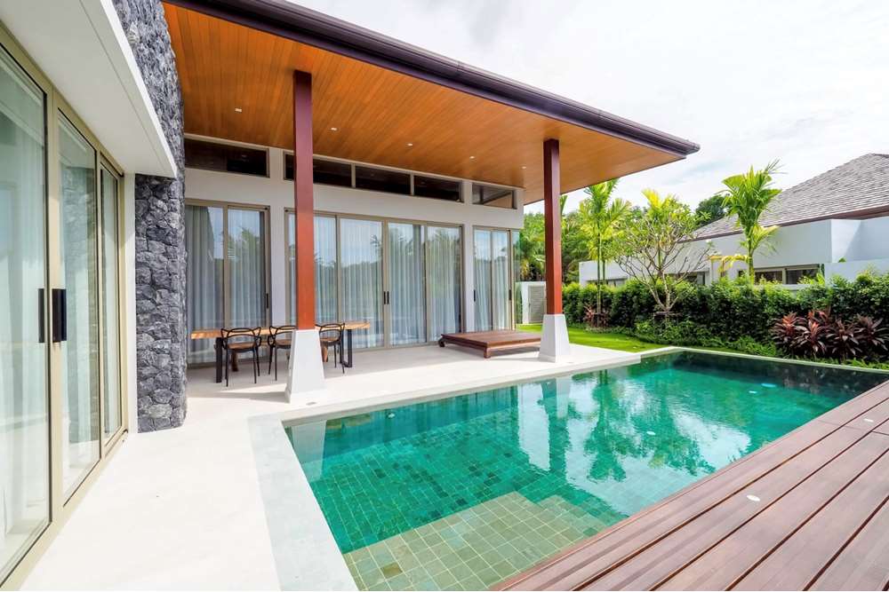 ขายบ้านภูเก็ต : Lakeside Pool Villa