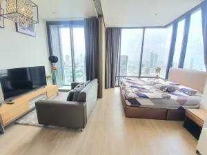 For RentCondoSilom, Saladaeng, Bangrak : Condo for RENT for rent **Ashton Silom 36 Sq,m. Fully Finish @29,000 baht/month call Nong 096-2615656 Very spacious room 36 sq m. 1 bedroom, 1 bathroom, fully furnished, ready to move in Location : Silom , Samyan, Chongnonsi Rental Price : 29,000 Baht