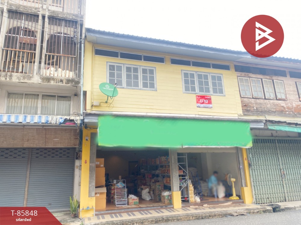 For SaleShophouseTak : Commercial building for sale, 2 floors, area 27.7 square meters, Nong Luang, Tak.