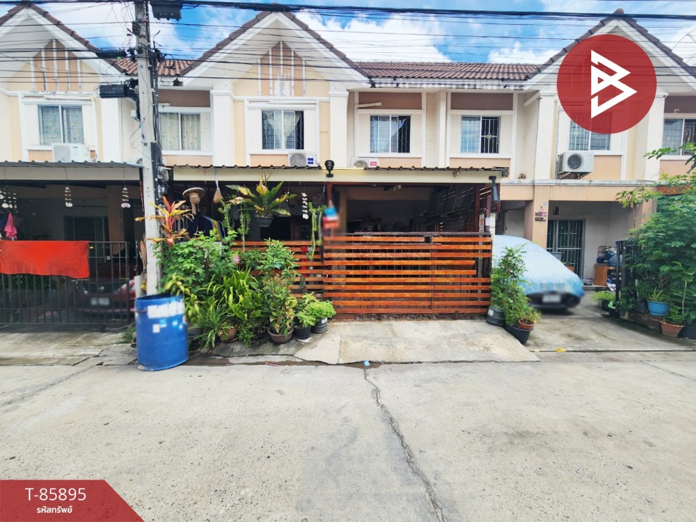 For SaleTownhouseSamut Prakan,Samrong : Townhouse for sale Pruksa Village 28/1 Bang Pu-Phraeksa Industrial Estate, Samut Prakan