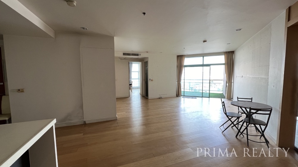 ขายคอนโดสาทร นราธิวาส : ห้อง Penthouse 4 ห้องนอนวิวแม่น้ำเจ้าพระยา Chatrium Riverside Condominium