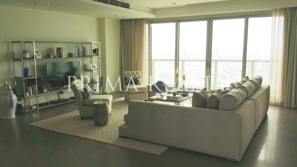 For SaleCondoWongwianyai, Charoennakor : Penthouse 4 Bedrooms High-Floor at The River