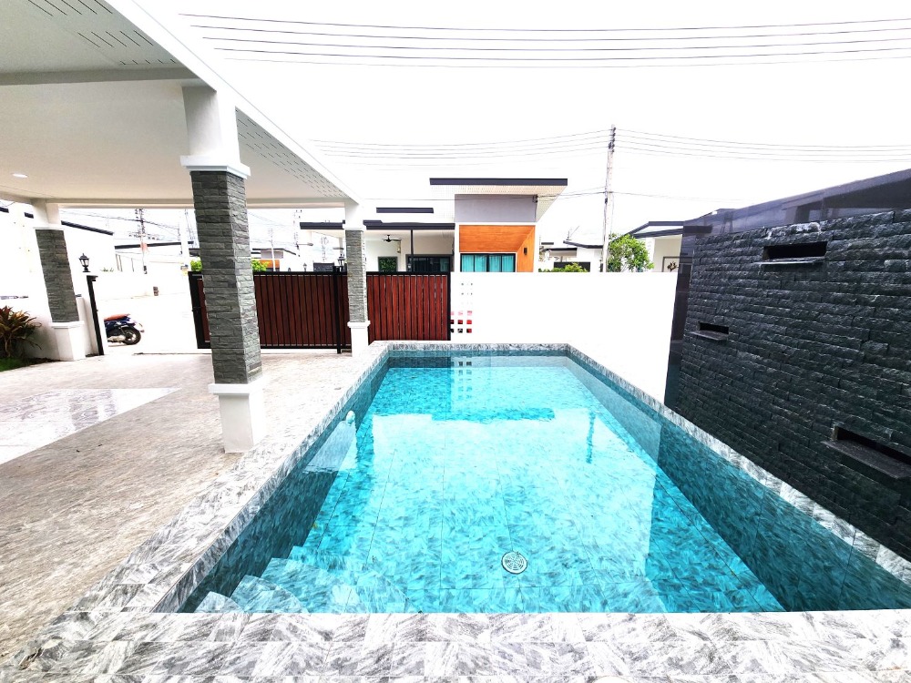 For SaleHouseHuahin, Prachuap Khiri Khan, Pran Buri : Single house for sale, Pool Villa Hua Hin, fully furnished, area 240 sq m, 3 bedrooms, 2 bathrooms, Hua Hin 88, in a good location. Traveling in and out is convenient. and not far from the sea