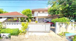 For RentHouseChiang Mai : Nimmanhaemin 2-storey detached house for rent very large can be renovated.150sq.wa. 300sq.m.