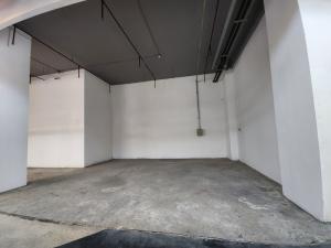 For RentShophouseSathorn, Narathiwat : LTH10401– Commercial FOR RENT in Sathorn size 360 ​​Sq. M. Near BTS Surasak Station ONLY 25K/Month