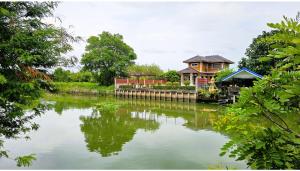 For SaleHouseNakhon Pathom : Waterfront house for sale, Nakhon Pathom, Salaya, 244 square meters, near Central Salaya.