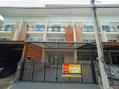 For SaleTownhouseNawamin, Ramindra : 💝 Townhouse Tha Raeng, special price! 💝