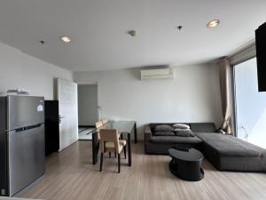 For SaleCondoLadprao, Central Ladprao : Condo for sale, ready to move in, Life @ Lat Phrao 18 project, corner room, lowest price, unblocked view, high floor.