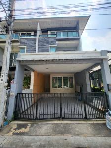 For SaleTownhouseChokchai 4, Ladprao 71, Ladprao 48, : Townhome for sale, 3 floors, ready to move in, good location.