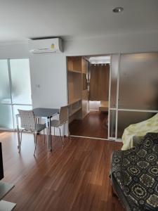 For SaleCondoPinklao, Charansanitwong : Urgent sale LPN Suite Pinklao 1 bedroom