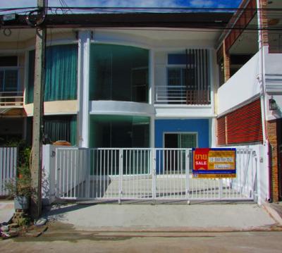 For SaleTownhouseLadkrabang, Suwannaphum Airport : 💝 Townhouse Lam Pla Thio, special price! 💝