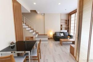 For SaleCondoOnnut, Udomsuk : For sale IDEO MOBI Sukhumvit 81 Duplex 61.26 sq m. 2 floors, 2 bedrooms, 7.5 million baht.