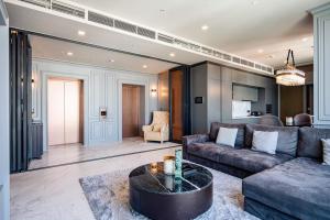 For SaleCondoSukhumvit, Asoke, Thonglor : Luxury condo for sale from Sansiri The Monument Thong Lo 125.2 sq m., 20th floor.