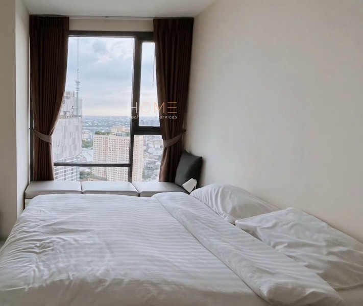 ขายคอนโดสุขุมวิท อโศก ทองหล่อ : Sell with Tenant Rhythm Sukhumvit 42 1 Bed 1 Bath 45 sqm Floor 33 - OJ_028_RT42