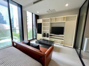 For RentCondoWitthayu, Chidlom, Langsuan, Ploenchit : ● Good Deal ● B Tower, 05+ Floor, type A10 | 51.49 sq.m. 1 bed | Condo skywalk connect to BTS ploenchit and Central Embassy.