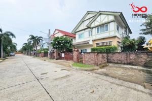 For SaleHousePinklao, Charansanitwong : 2-story detached house for sale, Laddarom Ratchaphruek-Pinklao, Ratchaphruek Road.