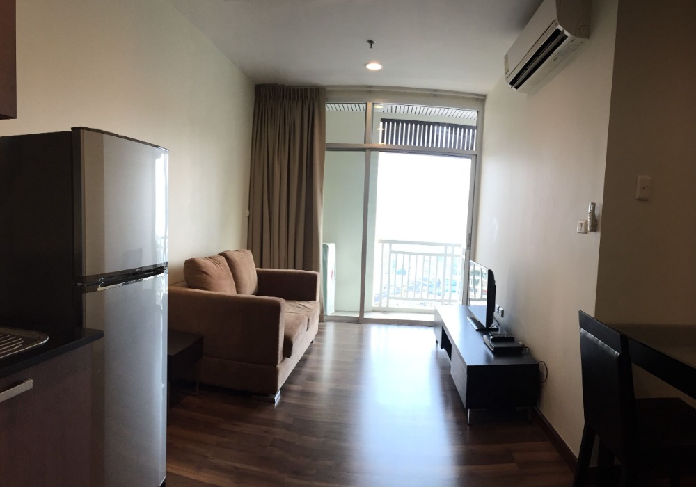 For RentCondoRatchathewi,Phayathai : SVR-170 Condo for rent, Chewathai Ratchaprarop, 46 sq m., 2 bedrooms, 17th floor, BTS Victory Monument.