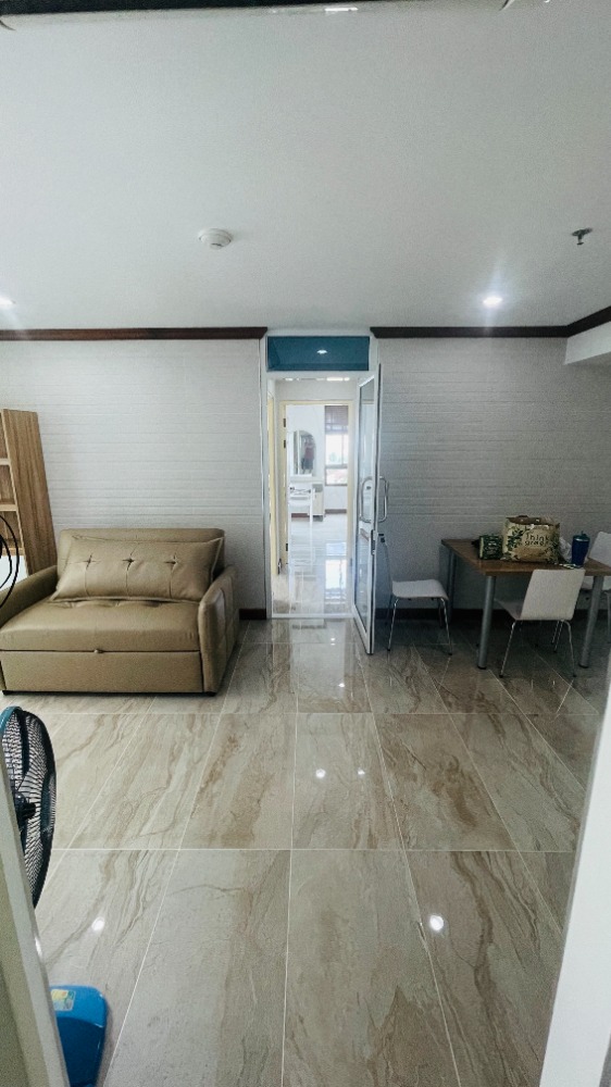 For RentCondoThaphra, Talat Phlu, Wutthakat : For rent: Lumpini Place Ratchada - Tha Phra, 2 bedrooms, 2 bathrooms, corner room, newly renovated room. Never lived in