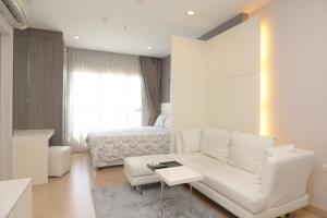 For RentCondoWongwianyai, Charoennakor : Studio For Rent Urbano Absolute Sathorn Taksin High Floor 30 Sqm