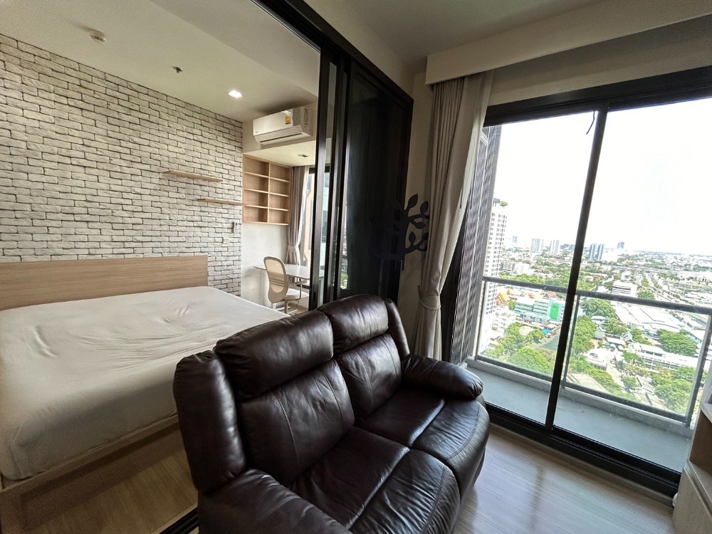 For SaleCondoSapankwai,Jatujak : 24th floor, Pet friendly Condo ！！！Condo for sale M Jatujak 32.96 sq m, near MRT Kamphaeng Phet and Chatuchak Park, BTS Saphan Khwai and Mo Chit, near Central Ladprao!!