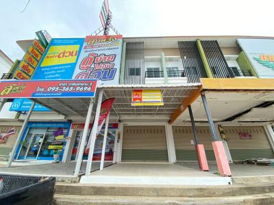 For SaleShophouseNakhon Phanom : 💝 Commercial building, Kham Nam Sab, special price! 💝