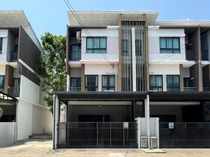 For SaleTownhouseVipawadee, Don Mueang, Lak Si : Townhome for sale, corner unit, 3 floors, Patio Vibhavadi - Songprapa, Pracha Uthit Road, Don Mueang District, Bangkok.