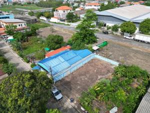 For RentLandPathum Thani,Rangsit, Thammasat : 📣 Land for rent, 50 sq m, Khlong 2, Soi Rangsit-Nakhon Nayok 39, suitable for a worker camp or storage space. Near Future Park Rangsit ❗🔥