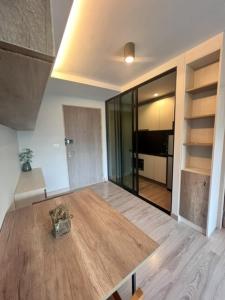 For RentCondoOnnut, Udomsuk : 🔥🔥✨Book🆁🅴🅽🆃Urgent!!👑New BUILD IN, very good price✨🏦👑🅻🆄🆇🆄🆁🆈Luxurious room, beautifully decorated👑✨Beautiful view There is a balcony!!!!✨ Fully furnished!!!!🔥🔥 🎯🆁🅴🅽🆃For rent🎯The Unique 62/1✅1🅱🅴🅳1