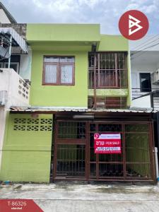 For SaleTownhouseSamut Prakan,Samrong : 2-story townhouse for sale, Soi Samrong Nuea 4, Samrong Nuea, Samut Prakan.