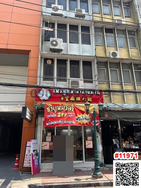 For SaleRetailSilom, Saladaeng, Bangrak : For rent: Shabu Mala restaurant with equipment. The shop is in Soi Saladaeng, near BTS Saladaeng.