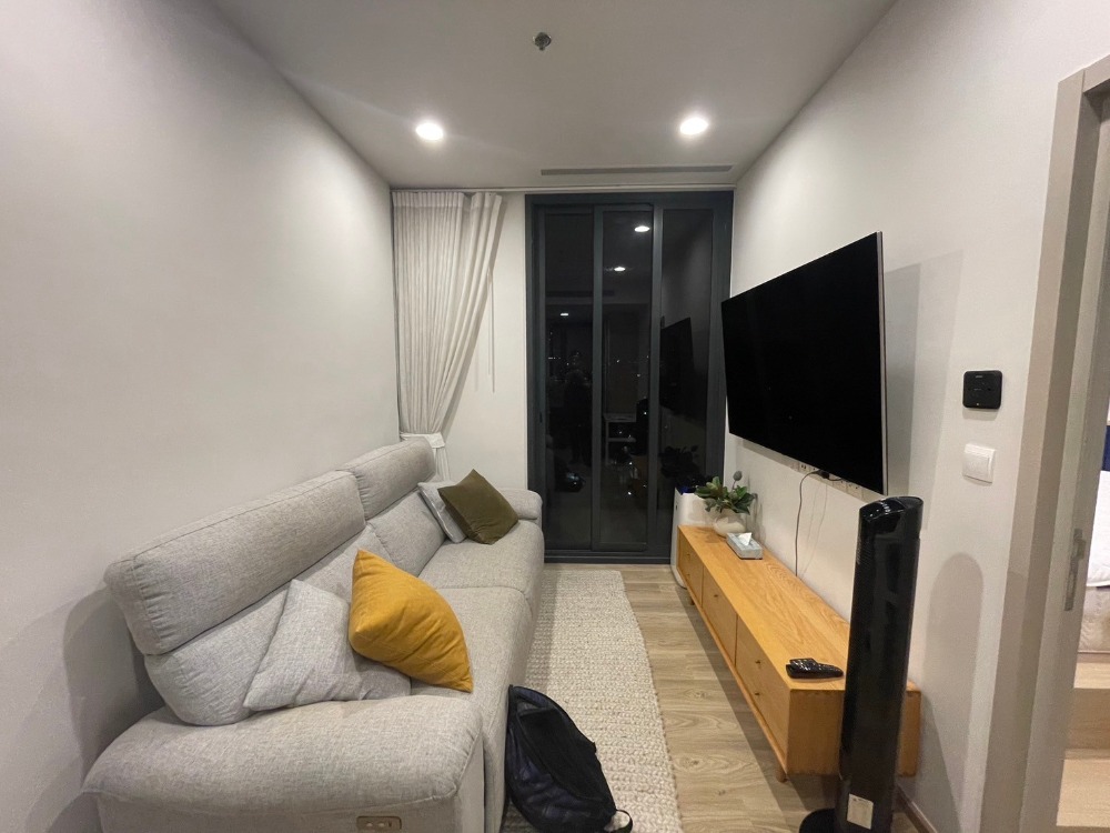 For RentCondoSukhumvit, Asoke, Thonglor : Condo for rent: Oka House Sukhumvit 36, price 23,500 baht per month, 1 bedroom, 1 bathroom, size 35 square meters, 14th floor, north direction, swimming pool view