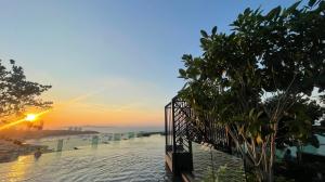 ขายคอนโดพัทยา บางแสน ชลบุรี สัตหีบ : ห้องสวย ชั้นสูง วิวทะเล ใกล้ห้างเซ็นทรัล พัทยากลางเดินไปหาดสะดวก สนใจ 0655546998