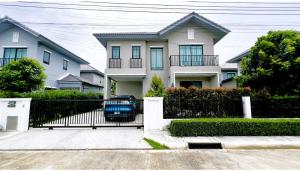 For SaleHouseBangna, Bearing, Lasalle : Chuanchuen Prime Village Bangna Km.29, detached house 51.3 square wah with furniture.