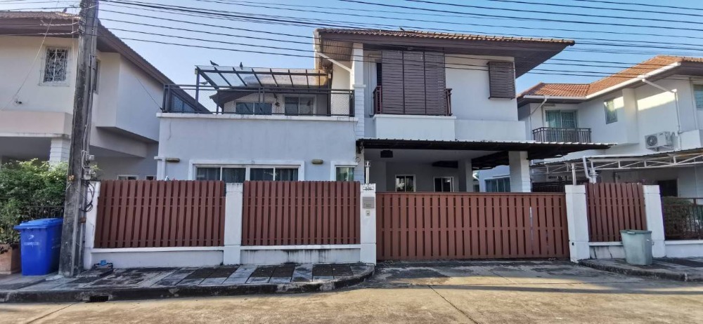 For RentHouseSamut Prakan,Samrong : For sale/rent, detached house near BTS Phraeksa station.