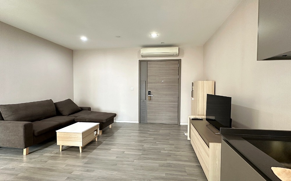 For RentCondoOnnut, Udomsuk : Room for rent : The room sukhumvit 69 Condo , 1 bedroom 1 bathroom 🚆 Ready to move in, large room 45 sq m., near BTS Phra Khanong station.