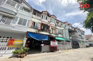 For SaleTownhouseBangna, Bearing, Lasalle : 3-story townhouse for sale, Soi Sukhumvit 111, Soi Phon Sawang 14, Sukhumvit Road.