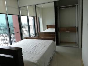 For RentCondoAri,Anusaowaree : ++Condo for rent, Noble Re D Ari, 16th floor, corner room, beautiful view, east side, fully furnished** There is a washing machine**++